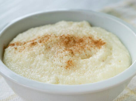 Semolina Pudding (Grießbrei), Sugar, Cinnamon